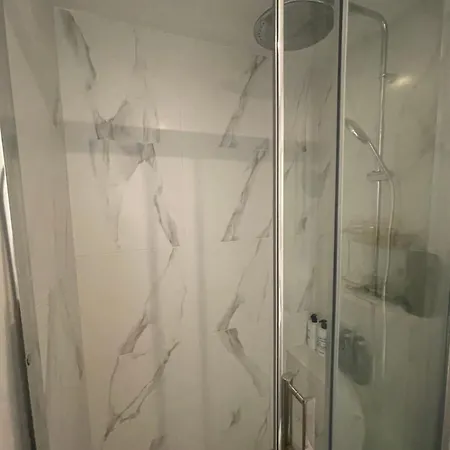 Le Petit Loft De Lägenhet Nice